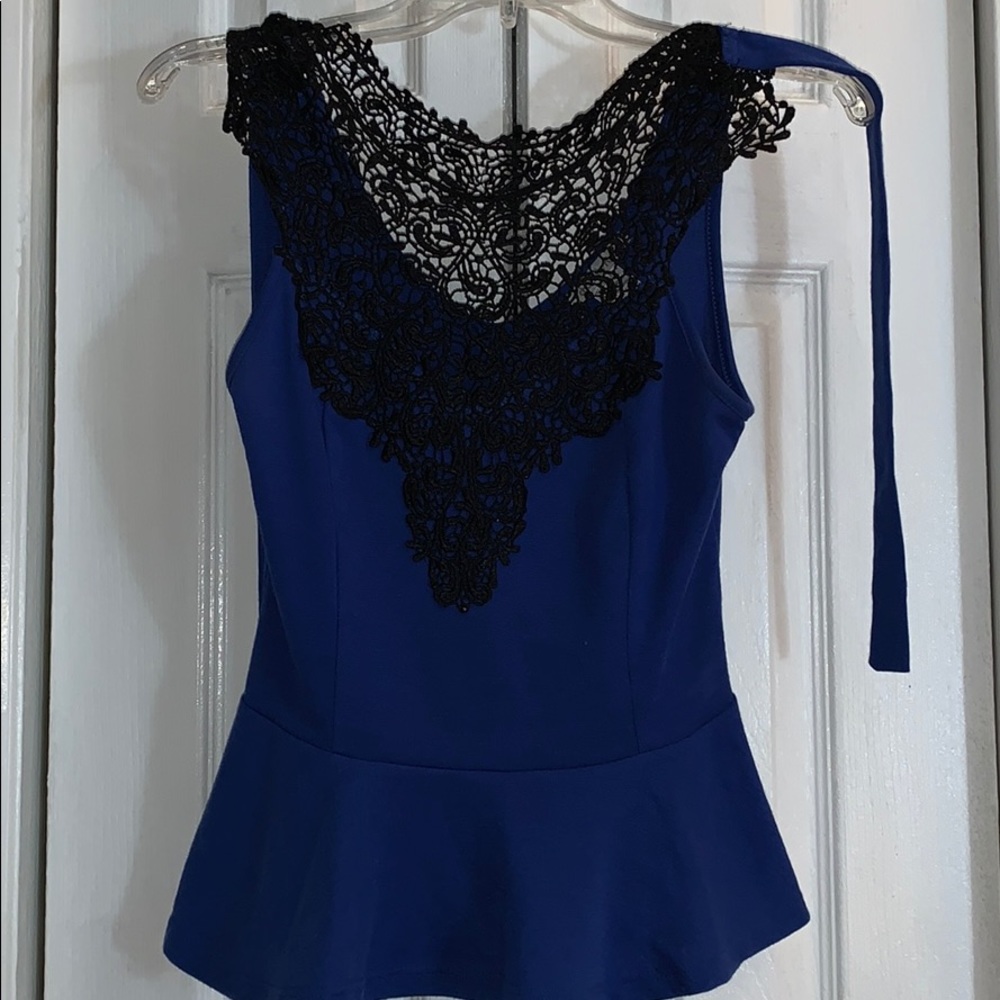 Women’s peplum top